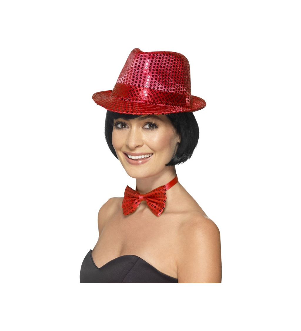 Červený disco klobouček