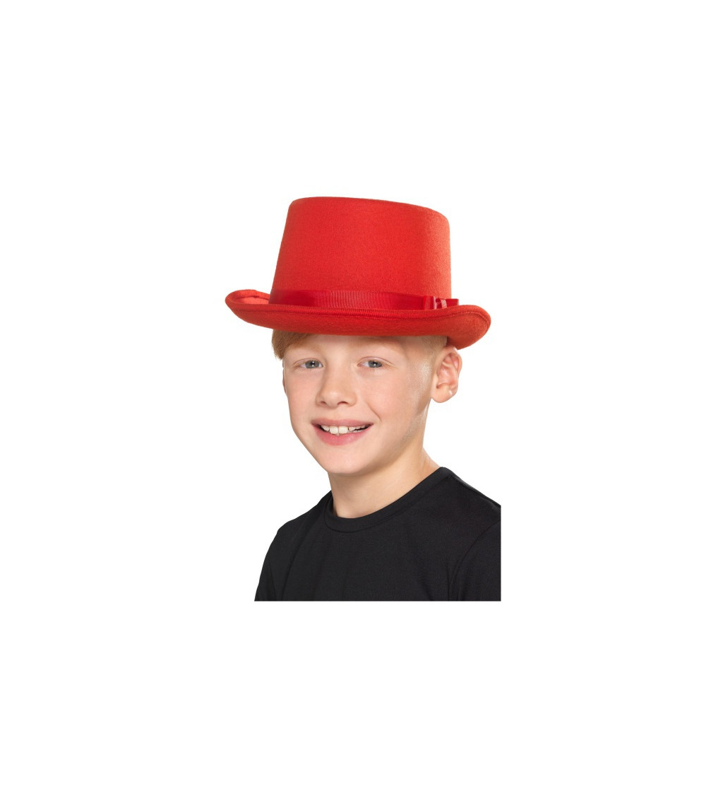 Dětský červený klobouk