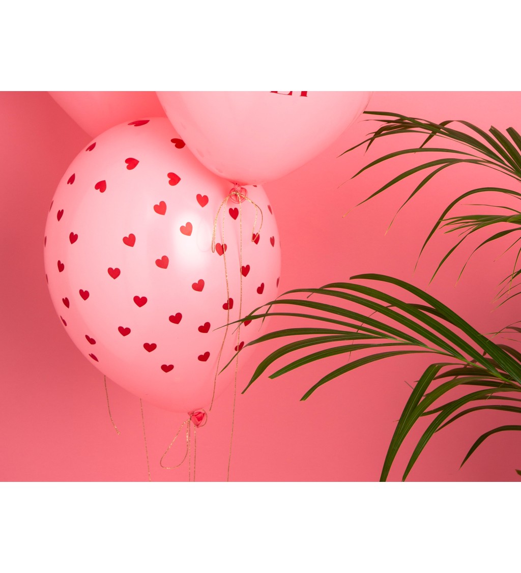 Růžový balónek - malá srdíčka