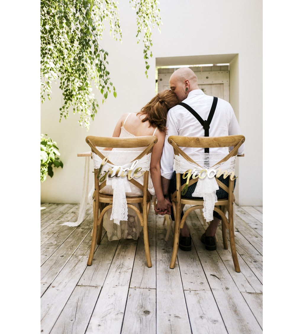 Dekorace židlí - ženich a nevěsta