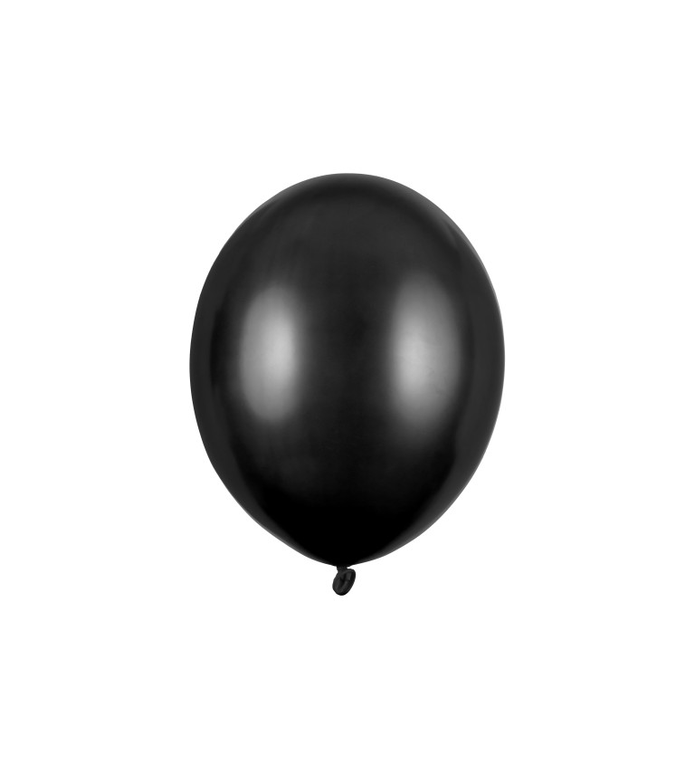 Balení černých balónků